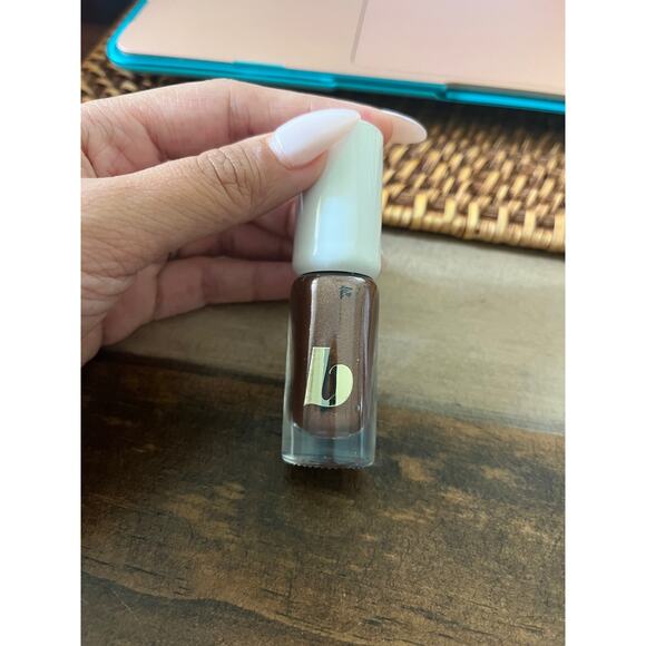 Cream velvety dress - Picture 8 of 9